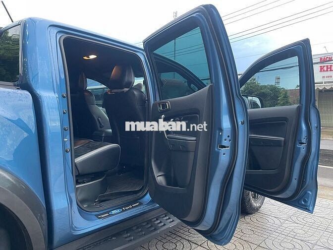 Ford Ranger Raptor 2022 chất xe cực đẹp.