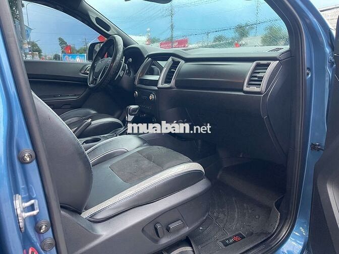 Ford Ranger Raptor 2022 chất xe cực đẹp.