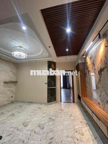NHÀ MẶT TIỀN TÊN LỬA 5x20 DIỆN TÍCH SÀN GẦN 300M2 CHO THUÊ 25 Tr/th