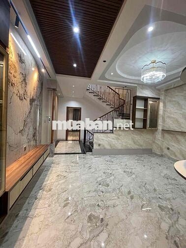 NHÀ MẶT TIỀN TÊN LỬA 5x20 DIỆN TÍCH SÀN GẦN 300M2 CHO THUÊ 25 Tr/th