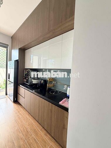 Nhà đẹp đẳng cấp trung tâm long Điền  Mặt tiền đường nhựa nhánh Bùi cô
