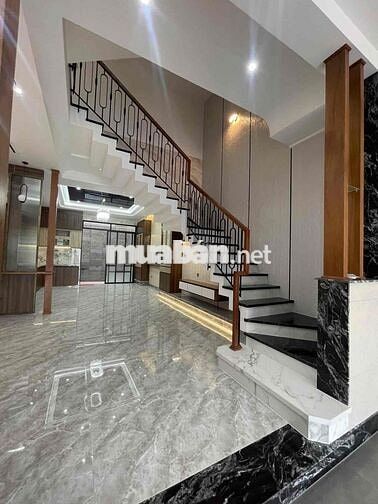 NHÀ MẶT TIỀN TÊN LỬA 5x20 DIỆN TÍCH SÀN GẦN 300M2 CHO THUÊ 25 Tr/th