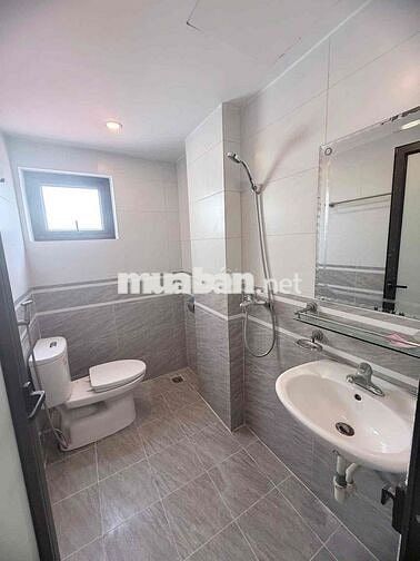 30m ra mặt phố Bạch Mai 32m2 x4T giá 6.35 tỷ sổ CC có TL 2 thoáng dân