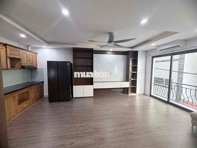 30m ra mặt phố Bạch Mai 32m2 x4T giá 6.35 tỷ sổ CC có TL 2 thoáng dân