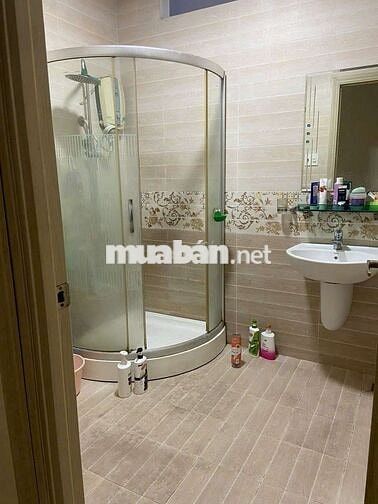 KHU NHÀ ĐỒNG BỘ VITRI ĐẸP SHR HC ĐẦY ĐỦ GẦN MÊ TRO GIÁP TÂN BÌNH 