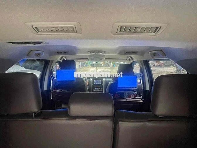 Toyota Fortuner 2.7 AT 2017 . Cọp lắm 23 ngàn cây