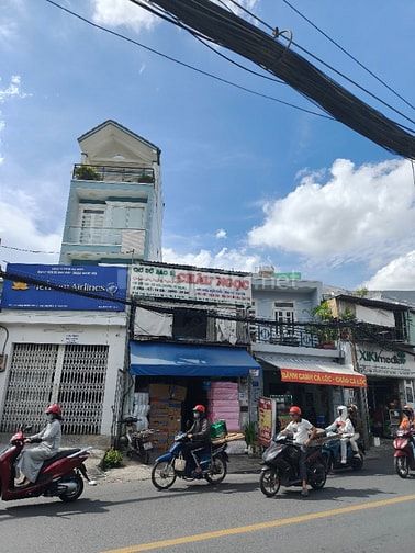 Nhà Mặt tiền Kinh doanh cho thuê 15 triệu/tháng 4x18m 1 lầu