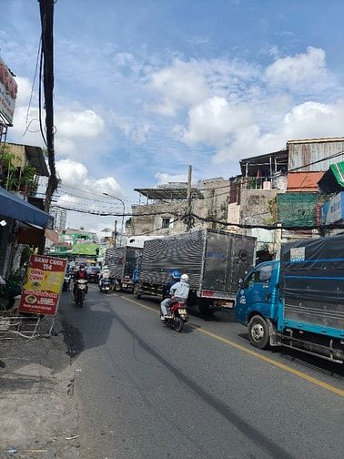 Nhà Mặt tiền Kinh doanh cho thuê 15 triệu/tháng 4x18m 1 lầu