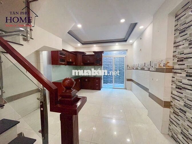 Hẻm 6m TÔ HIỆU, 4 Tấm, 4 x 15m, 5 Phòng Ngủ, 4 wc, sân Thượng