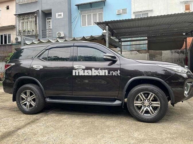 Toyota Fortuner 2.7 AT 2017 . Cọp lắm 23 ngàn cây