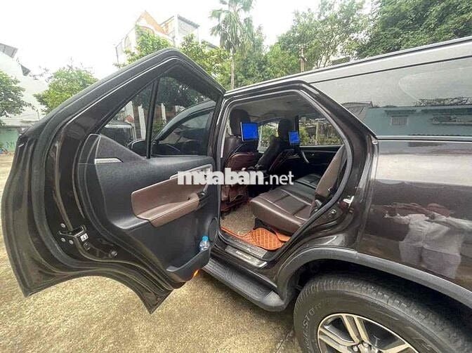 Toyota Fortuner 2.7 AT 2017 . Cọp lắm 23 ngàn cây