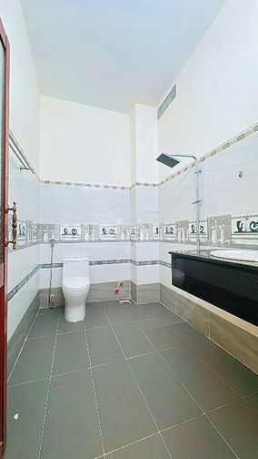 Mặt tiền kinh doanh KDC Bông Sao, P.5, Q.8, 64m2, 4 tầng, giá 11 tỷ 88