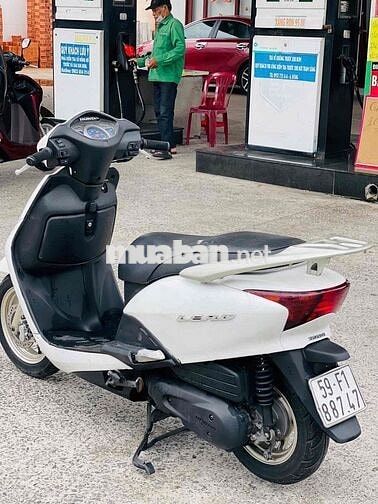 Honda Lead FI màu Trắng biển tp