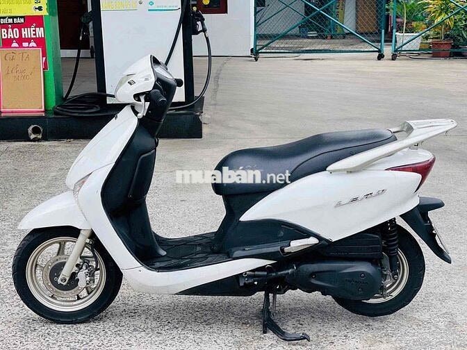 Honda Lead FI màu Trắng biển tp