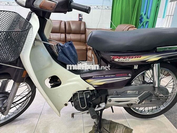 Honda Dream lùn tem lửa màu tím vàng trắng