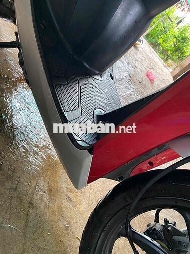 Honda Vision 2012 màu Đỏ