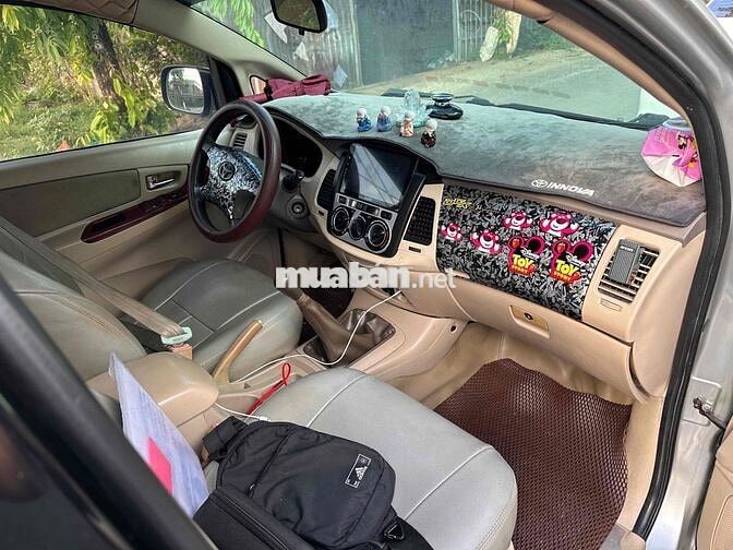 Toyota Innova G 2006 Bạc