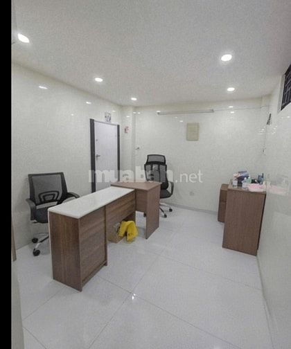 Bán nhà HXH 322 An Dương Vương P4 Q5 thang máy 6 tầng chỉ 13,950 tỷ.