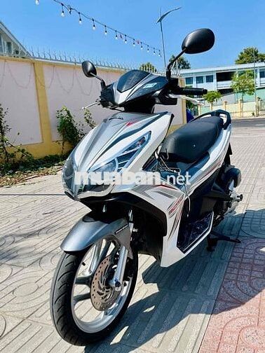 Honda Air Blade 125 Trắng Nguyên zin
