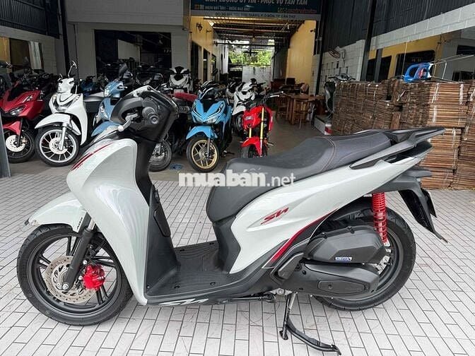 Honda SH 125 ABS 2023 Xám 4000 km