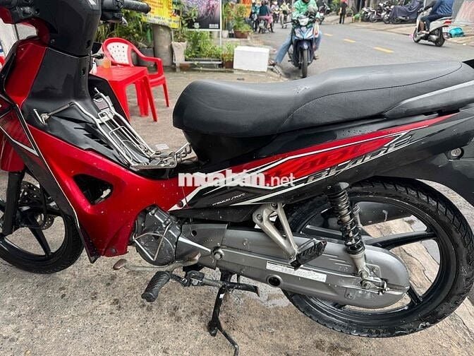 Honda Wave Blade 2018 Đỏ đen