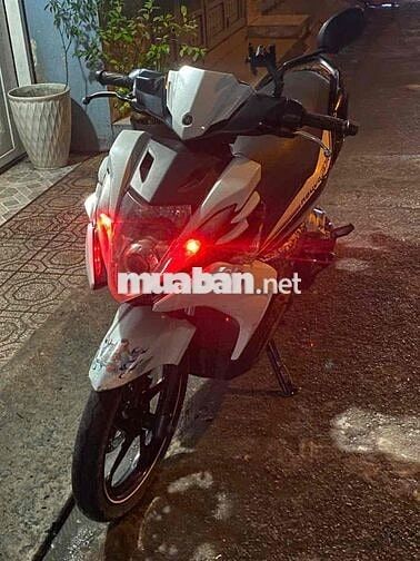 Yamaha Novo 5 2012 Trắng