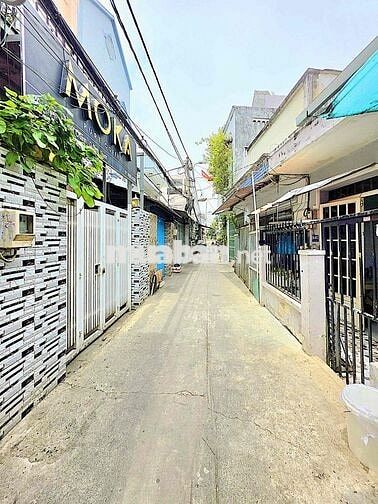 BÁN NHÀ 1806/100 HUỲNH TẤN PHÁT XÃ NHÀ BÈ