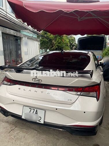 Hyundai Elantra 2024 Trắng