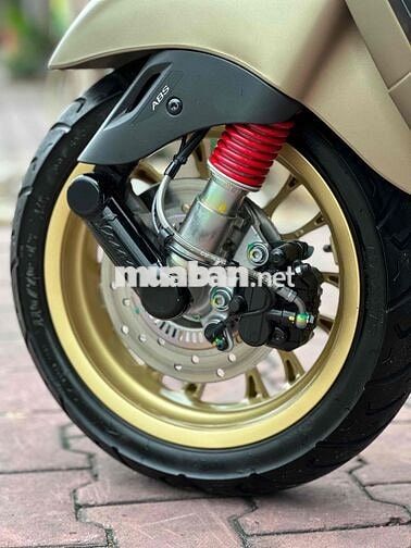 * Vespa Sprint 2022 Vàng Đồng TFT - Odo 968 KM