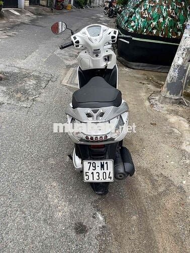 Honda Lead 125cc Trắng - Cavet theo xe đầy đủ