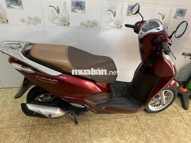 Honda Lead Premium Đỏ