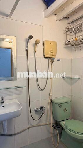 Cho thuê căn hộ chung cư Lê quang định 75m2, lầu 2, 3 phòng ngủ