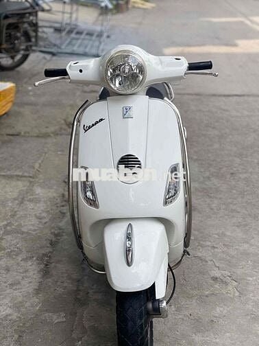 Piaggio Vespa LX 125 Trắng ie tiết kiệm xăng