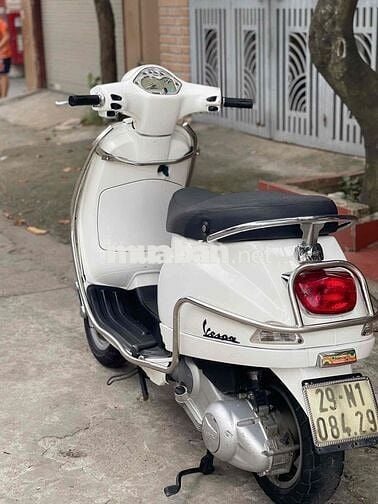 Piaggio Vespa LX 125 Trắng ie tiết kiệm xăng