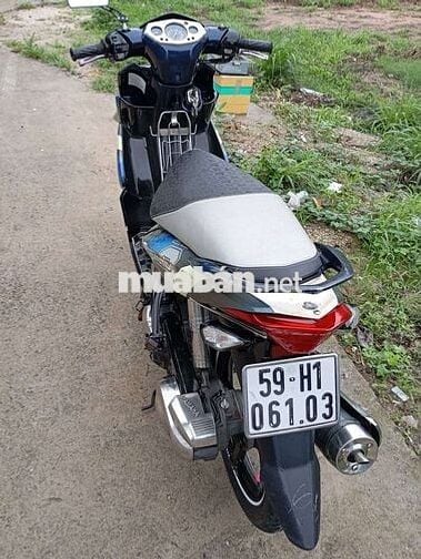 Yamaha Nouvo Xanh đen