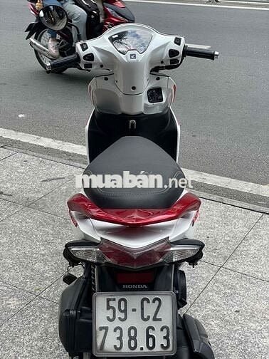 Honda Vision 2016 biển số sài gòn