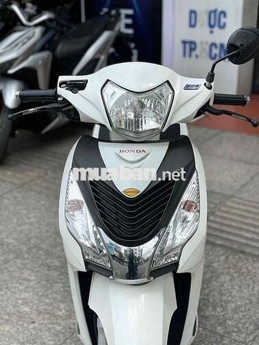 Honda Vision 2016 biển số sài gòn