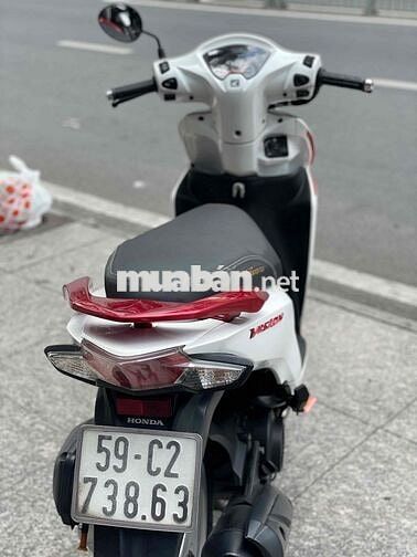 Honda Vision 2016 biển số sài gòn