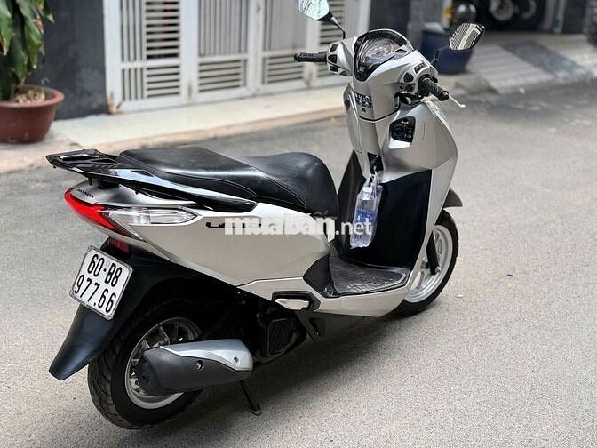 Honda Lead 2017 smkey 12/2017 zin sơn mới