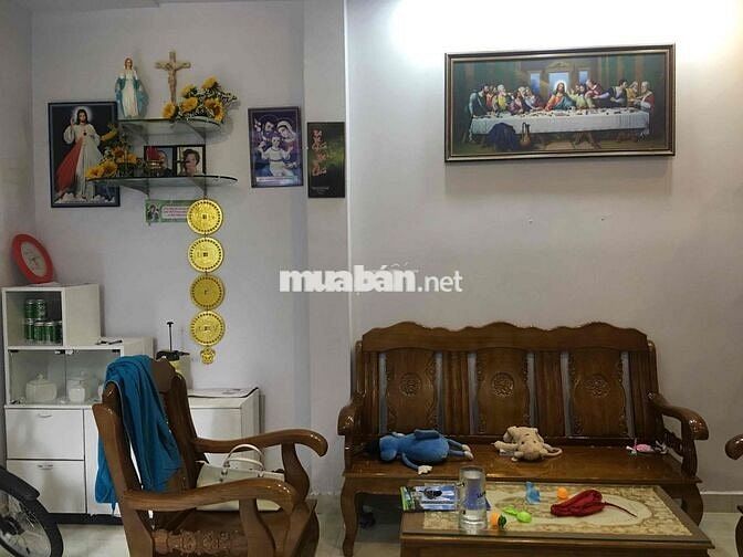 nhà nguyên căn mới đẹp đường Đất Thánh