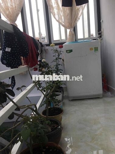 nhà nguyên căn mới đẹp đường Đất Thánh