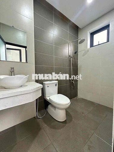 CHO THUÊ NHÀ MỚI 100% 3PHÒNG NGỦ SÂN ĐẬU Ô TÔ GẦN CHỢ PHÚ MỸ