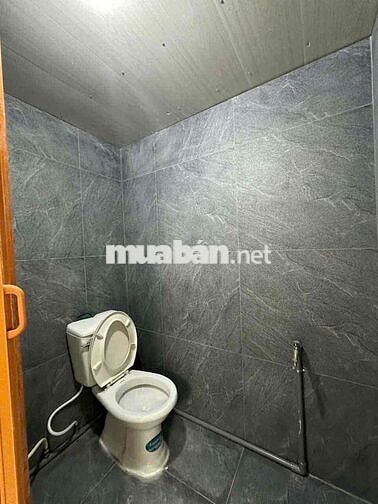 Cho thuê nhà nguyên căn hẻm xe hơi . Nguyễn trọg tuyển p1 tân bình
