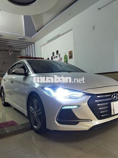 Hyundai Elantra Sport 2018 1.6 Turbo