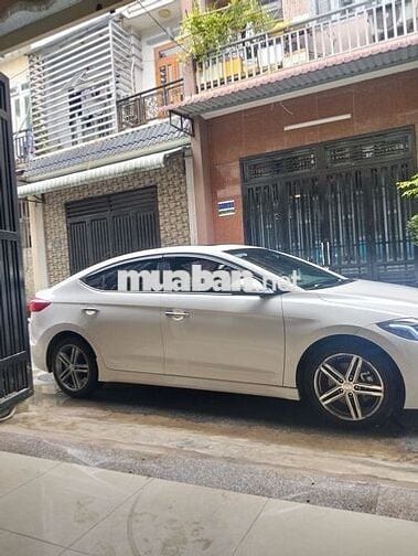 Hyundai Elantra Sport 2018 1.6 Turbo