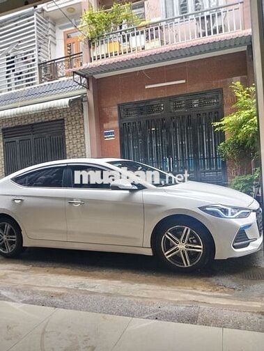 Hyundai Elantra Sport 2018 1.6 Turbo