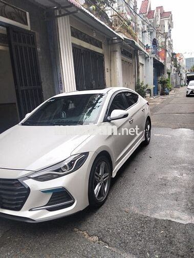 Hyundai Elantra Sport 2018 1.6 Turbo