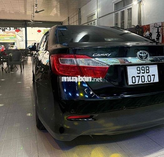 Toyota Camry 2012 2.5Q Đen 140000 km