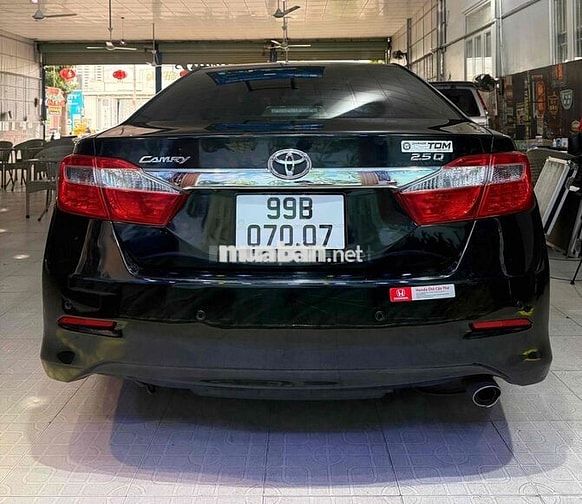 Toyota Camry 2012 2.5Q Đen 140000 km