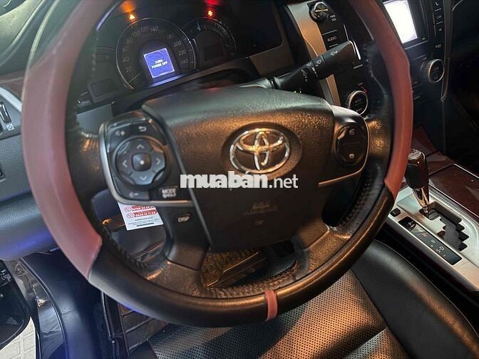 Toyota Camry 2012 2.5Q Đen 140000 km